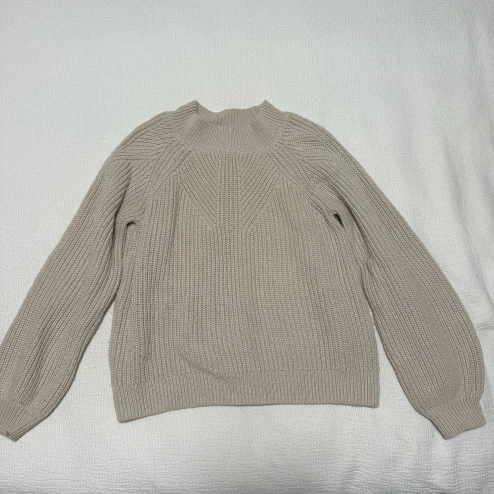 BP Cream Chunky Knit Sweater Size Small